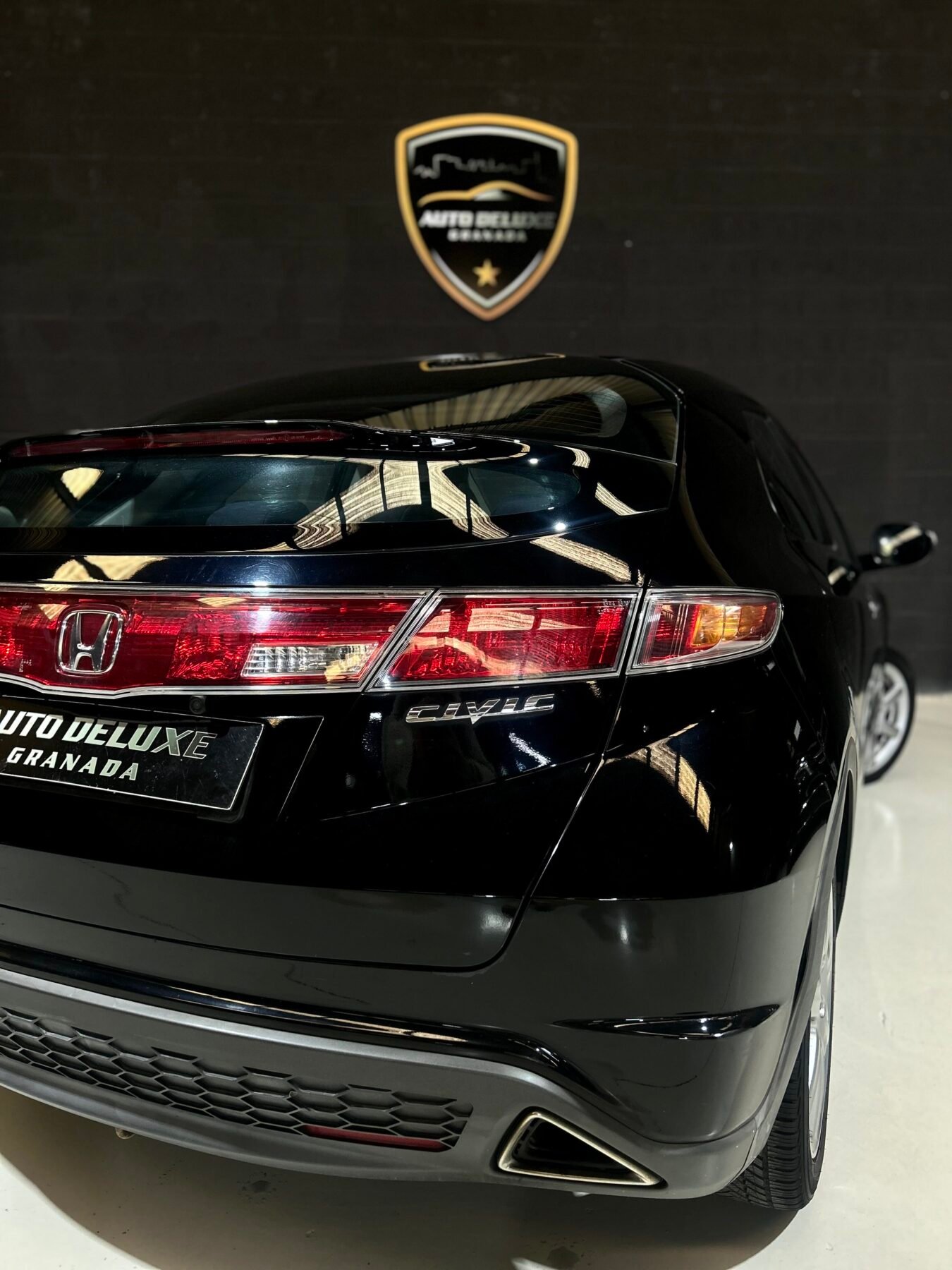 HONDA Civic 1.8 iVTEC Executive 