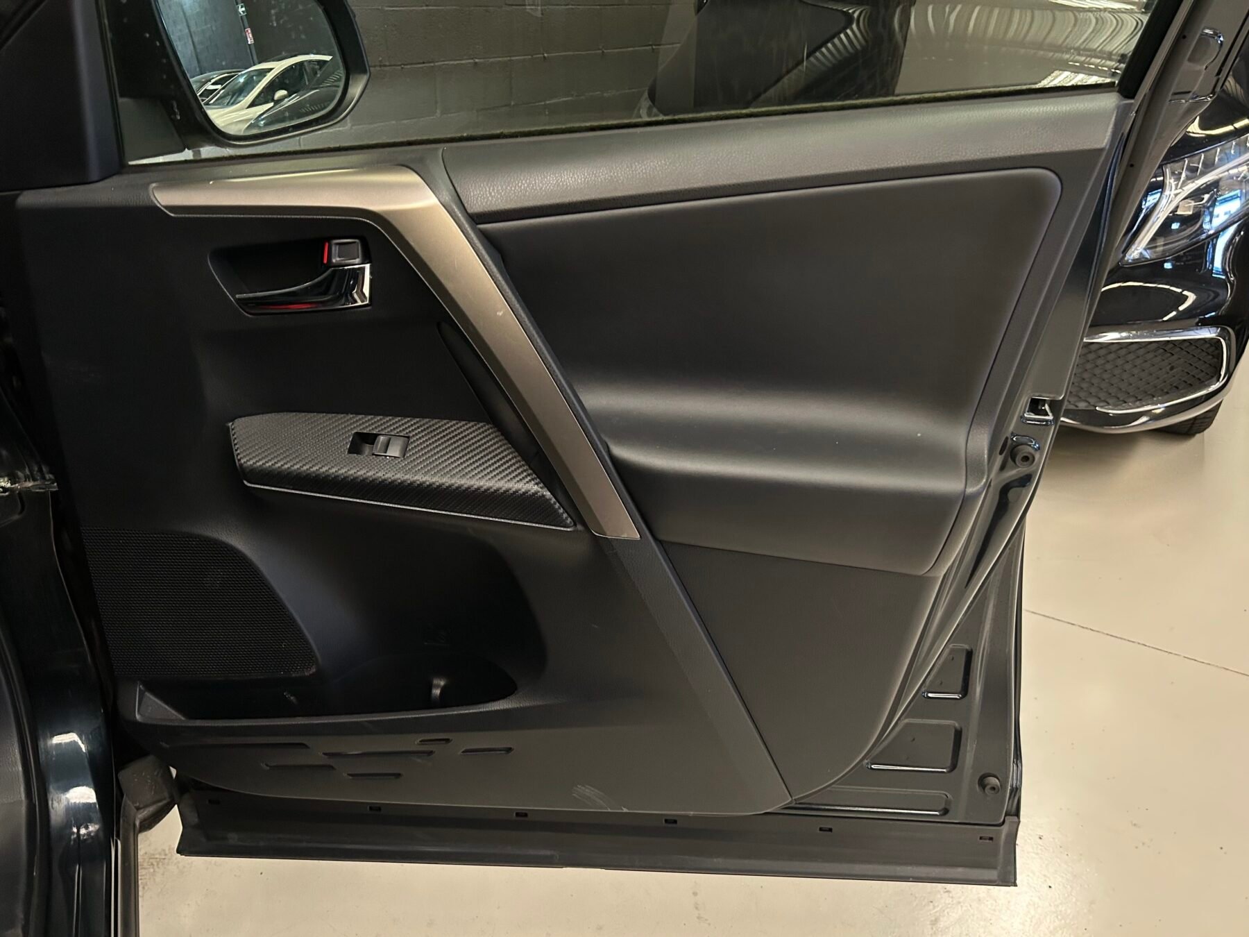 TOYOTA Rav4 2.2 D-4D Executive 