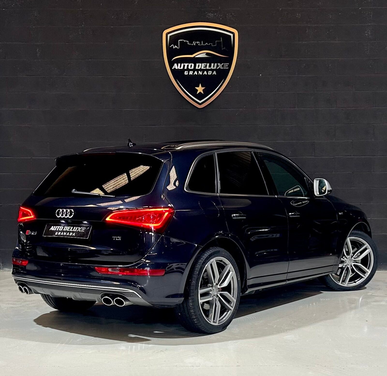 AUDI SQ5 3.0 TDI quattro tiptronic