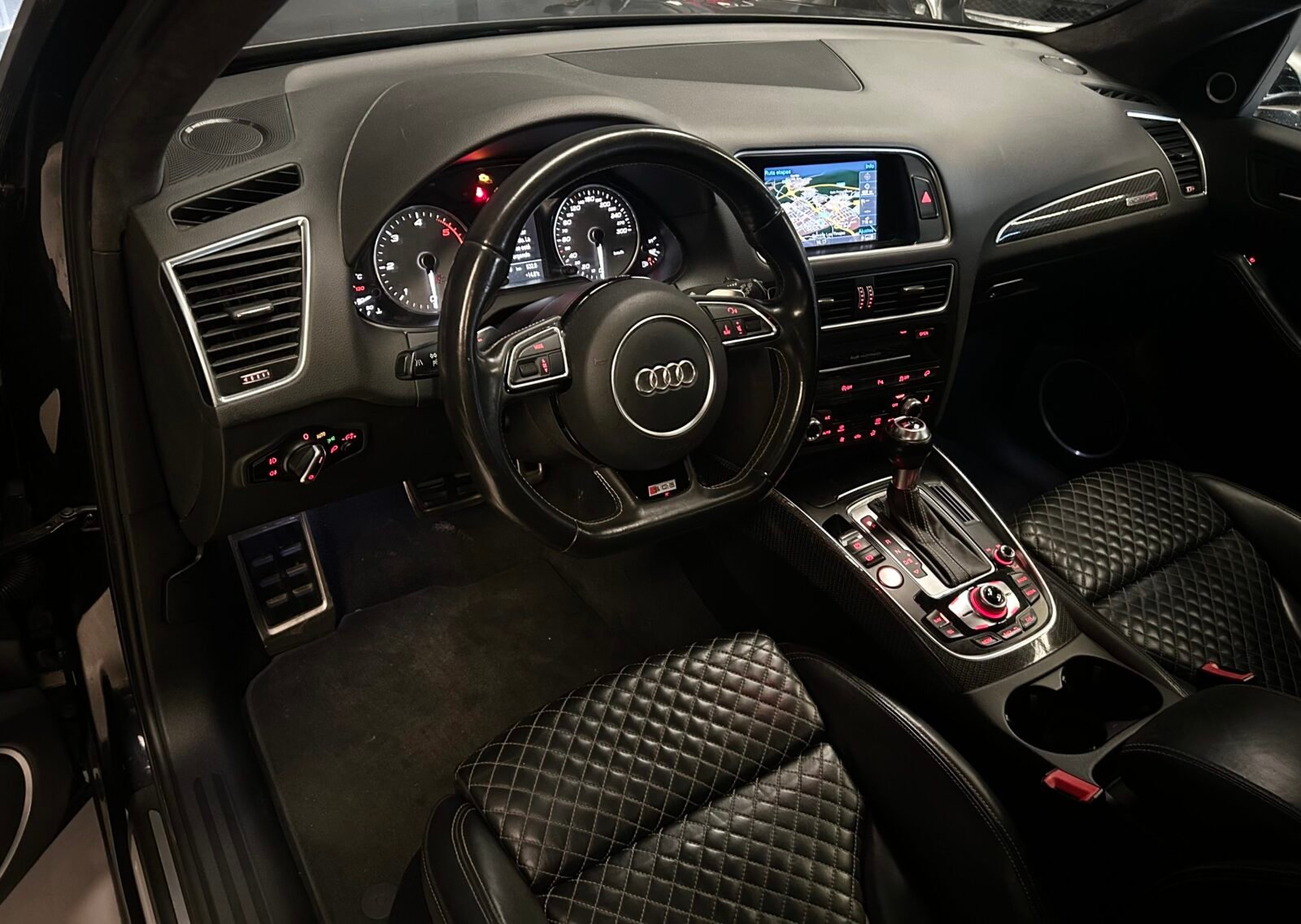 AUDI SQ5 3.0 TDI quattro tiptronic