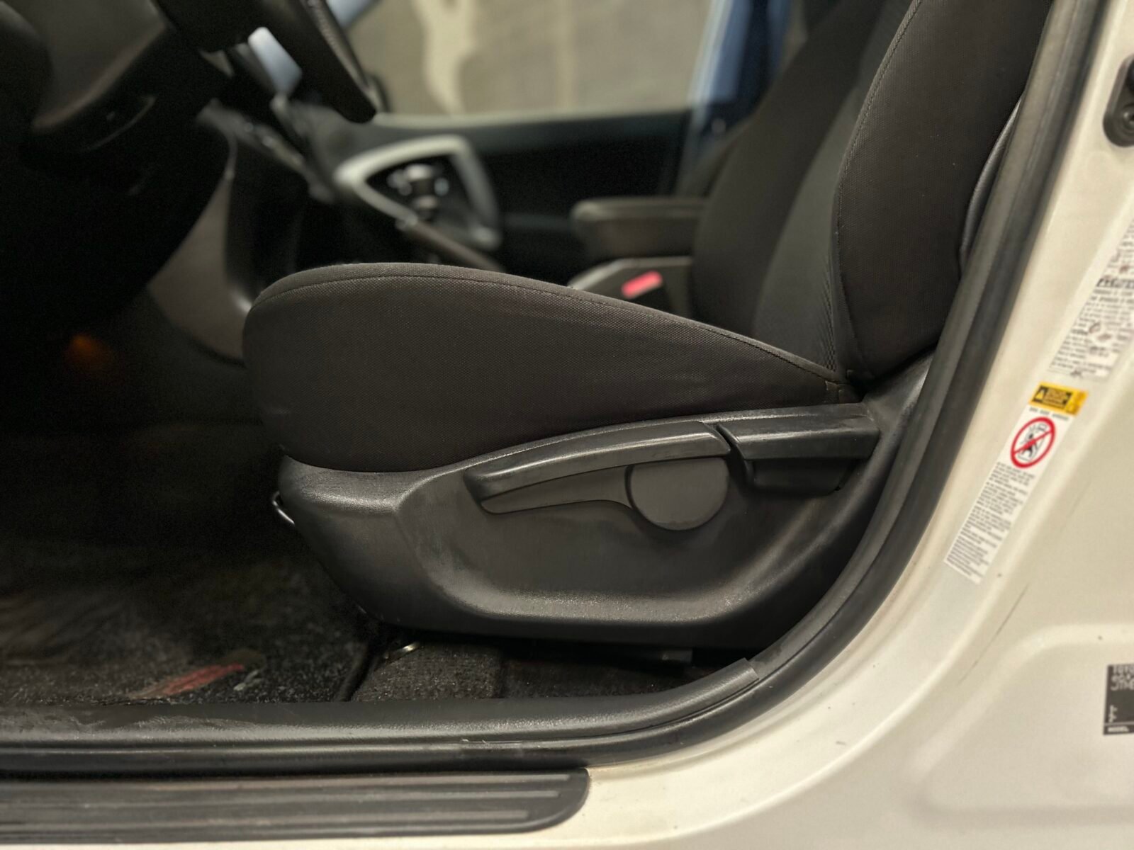 TOYOTA Rav4 2.2 D-4-D Active 