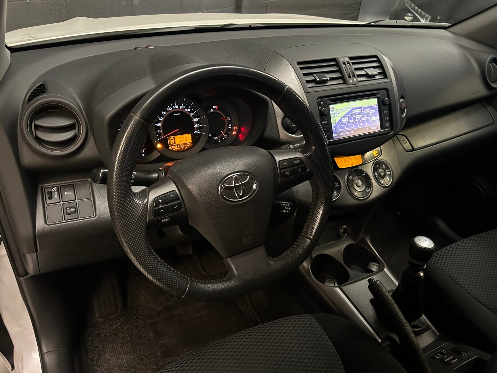 TOYOTA Rav4 2.2 D-4-D Active 