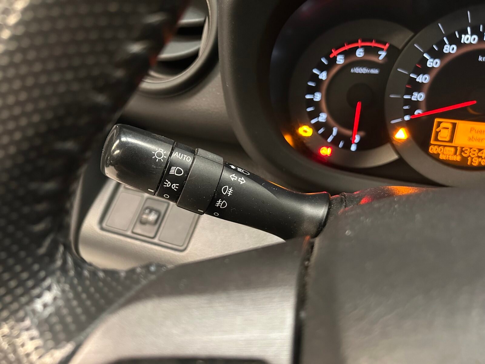 TOYOTA Rav4 2.2 D-4-D Active 