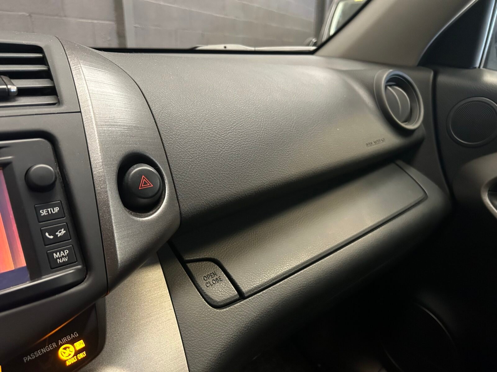 TOYOTA Rav4 2.2 D-4-D Active 