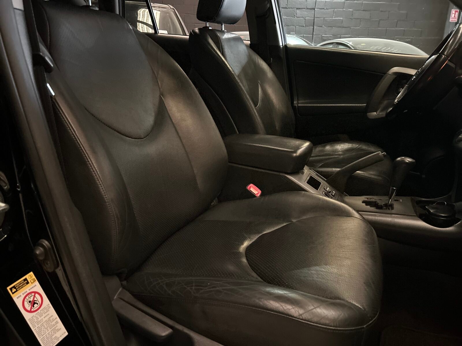 TOYOTA Rav4 2.2 D-4D Executive 4x4