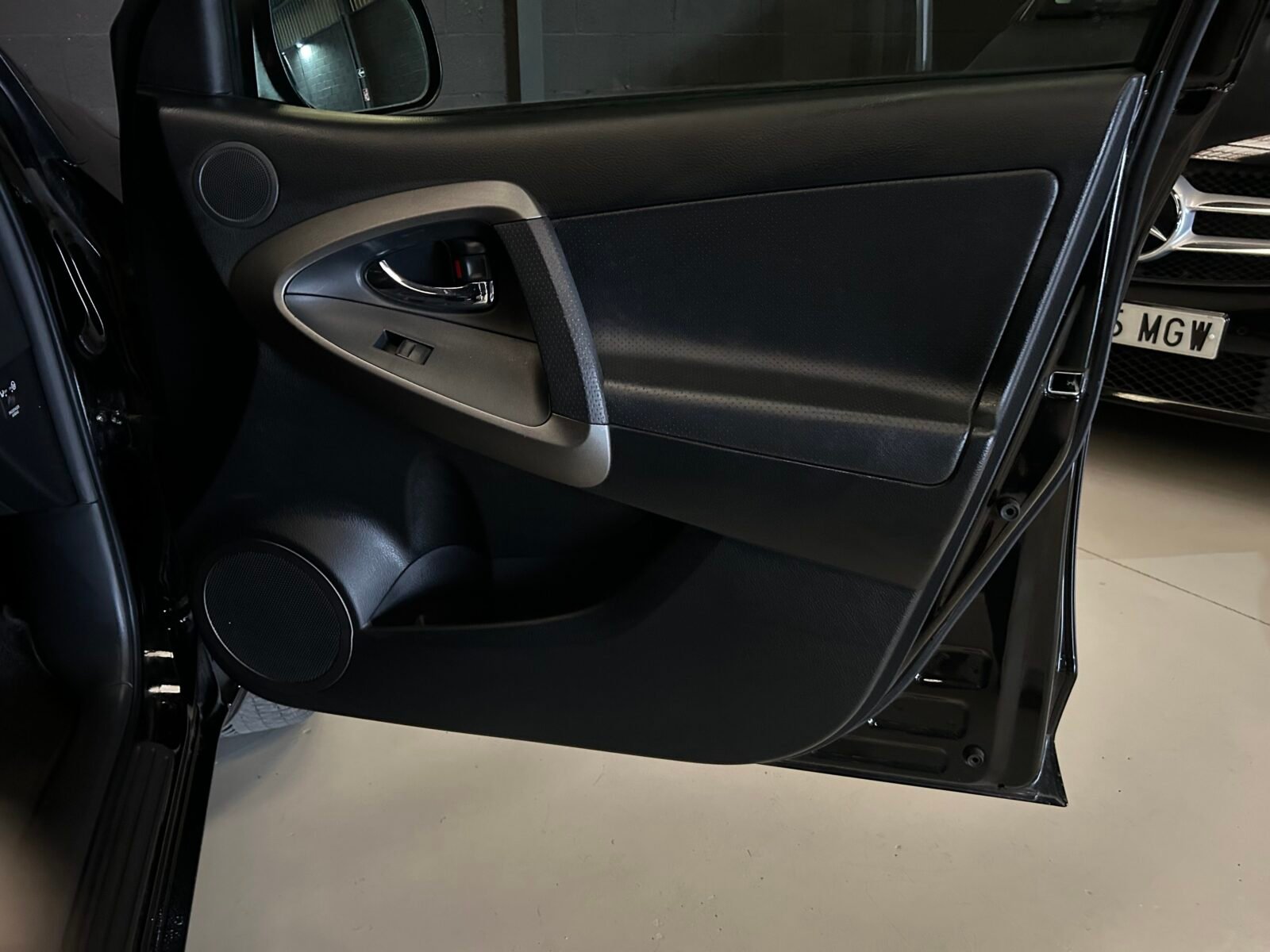 TOYOTA Rav4 2.2 D-4D Executive 4x4