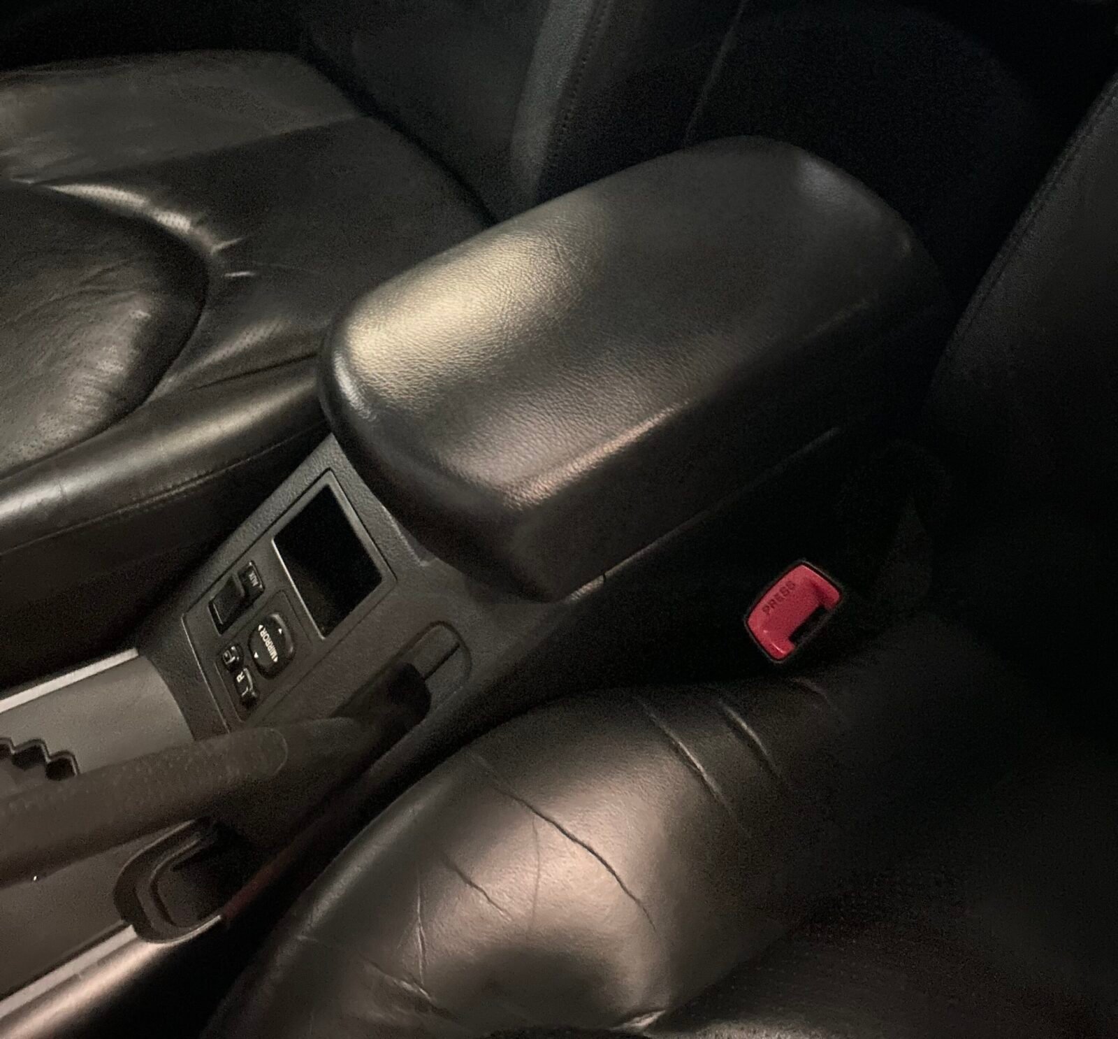 TOYOTA Rav4 2.2 D-4D Executive 4x4