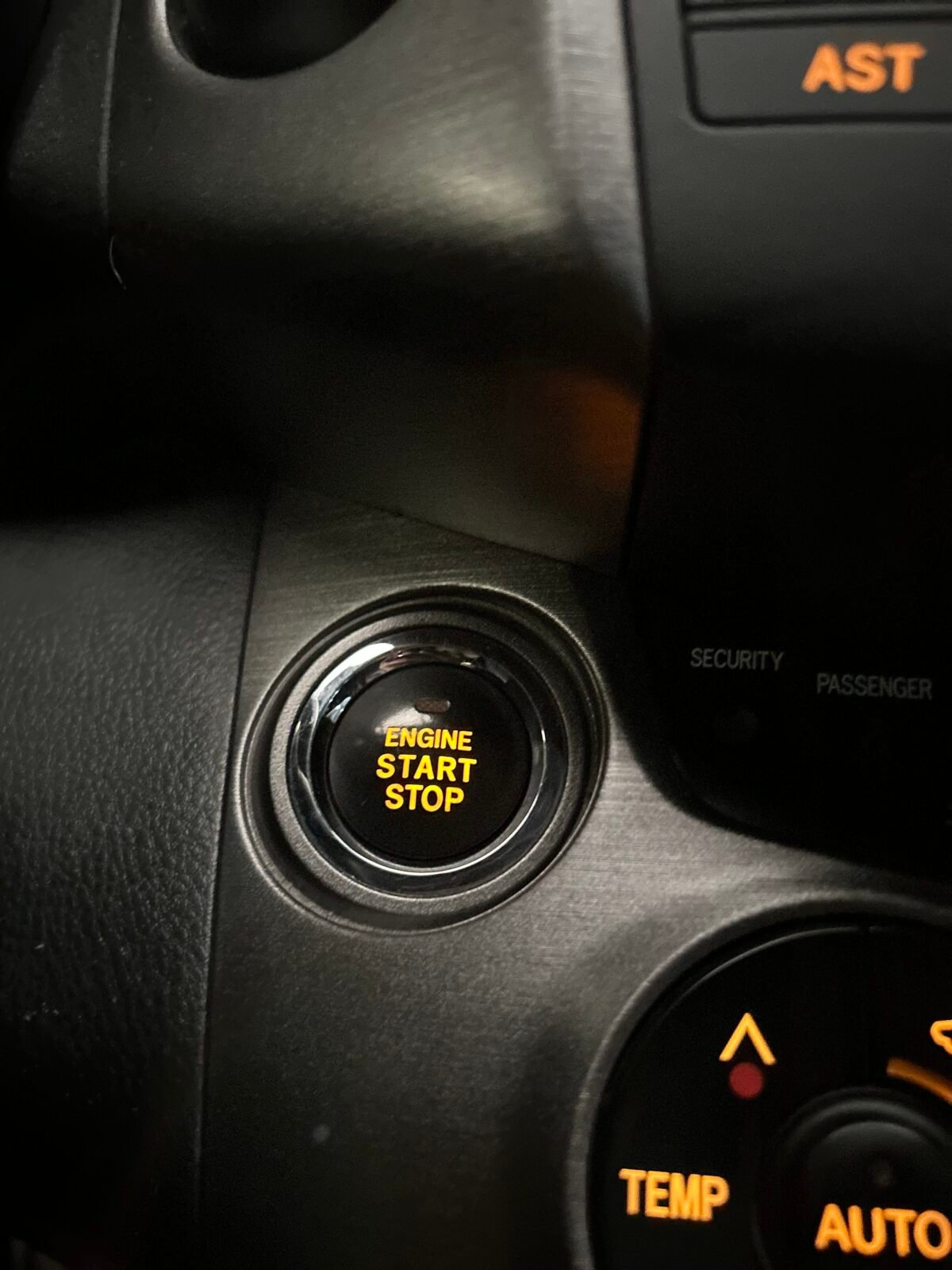 TOYOTA Rav4 2.2 D-4D Executive 4x4