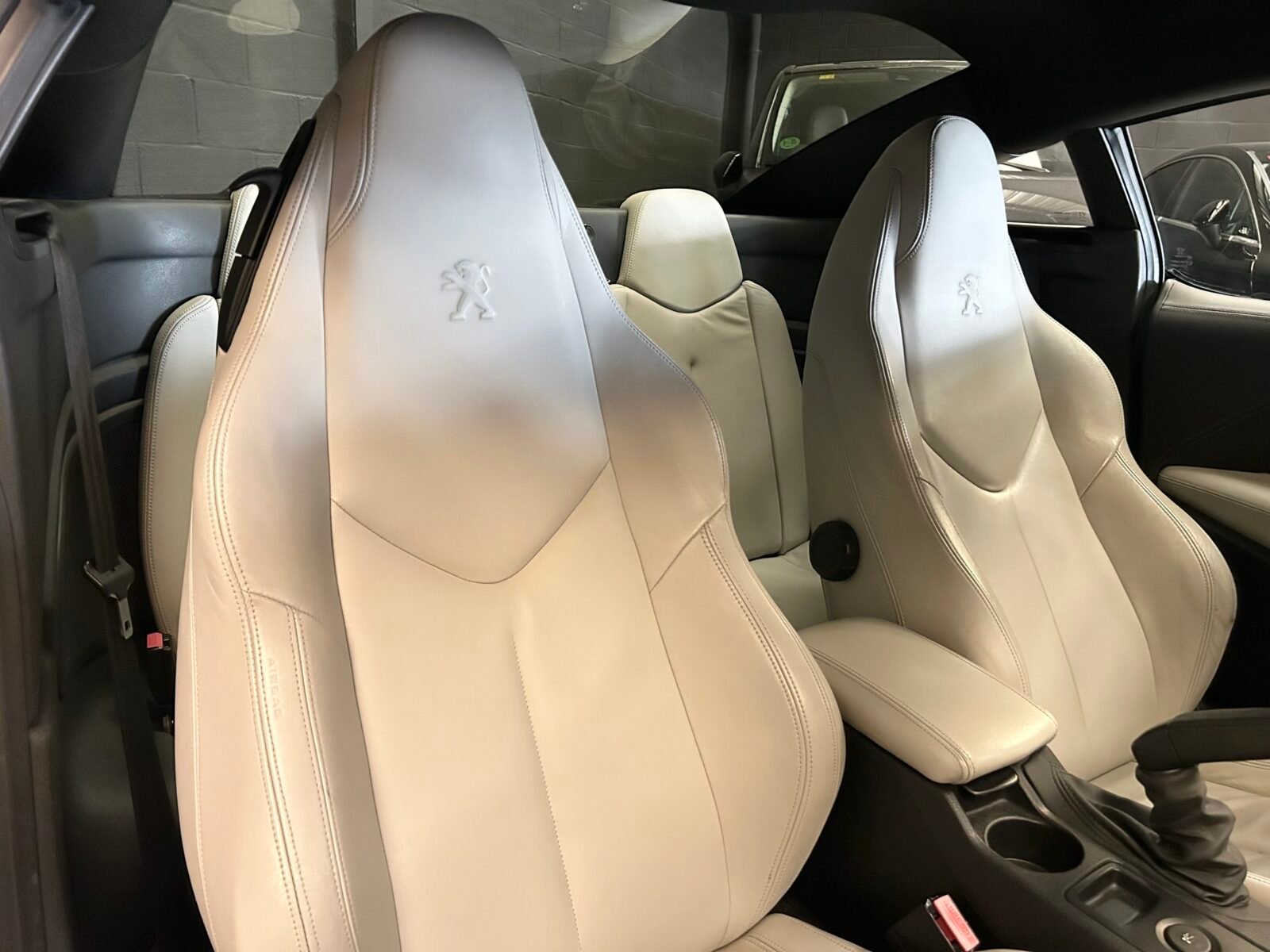 PEUGEOT RCZ 1.6 THP