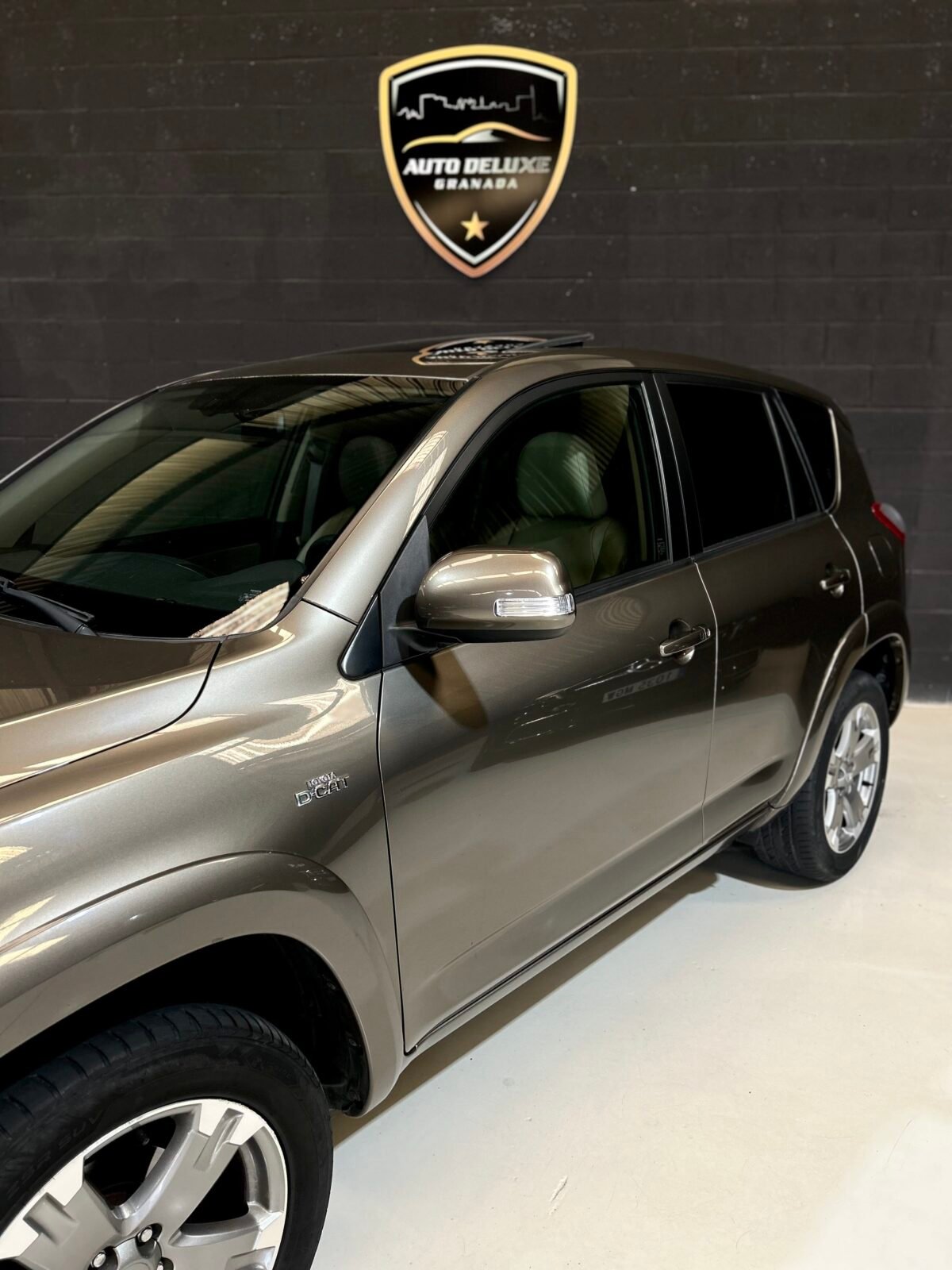 TOYOTA Rav4 2.2 D4D Executive 4x4