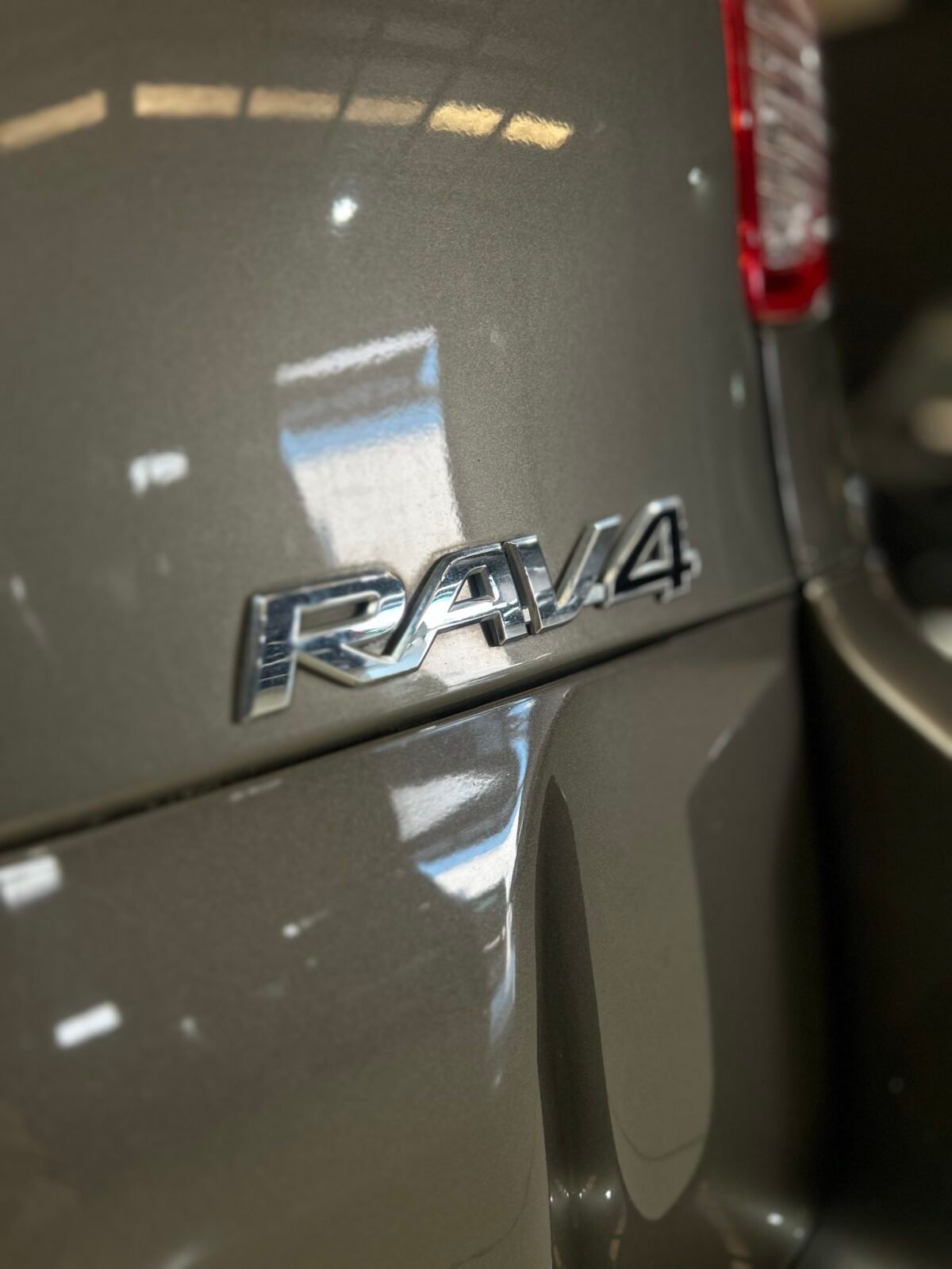 TOYOTA Rav4 2.2 D4D Executive 4x4