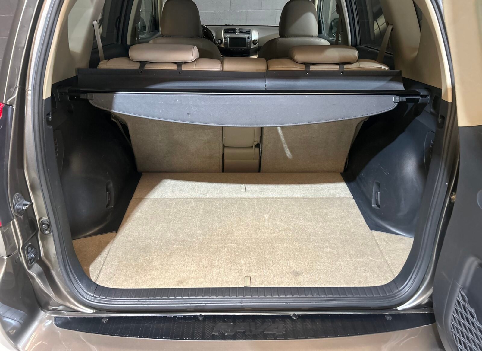 TOYOTA Rav4 2.2 D4D Executive 4x4