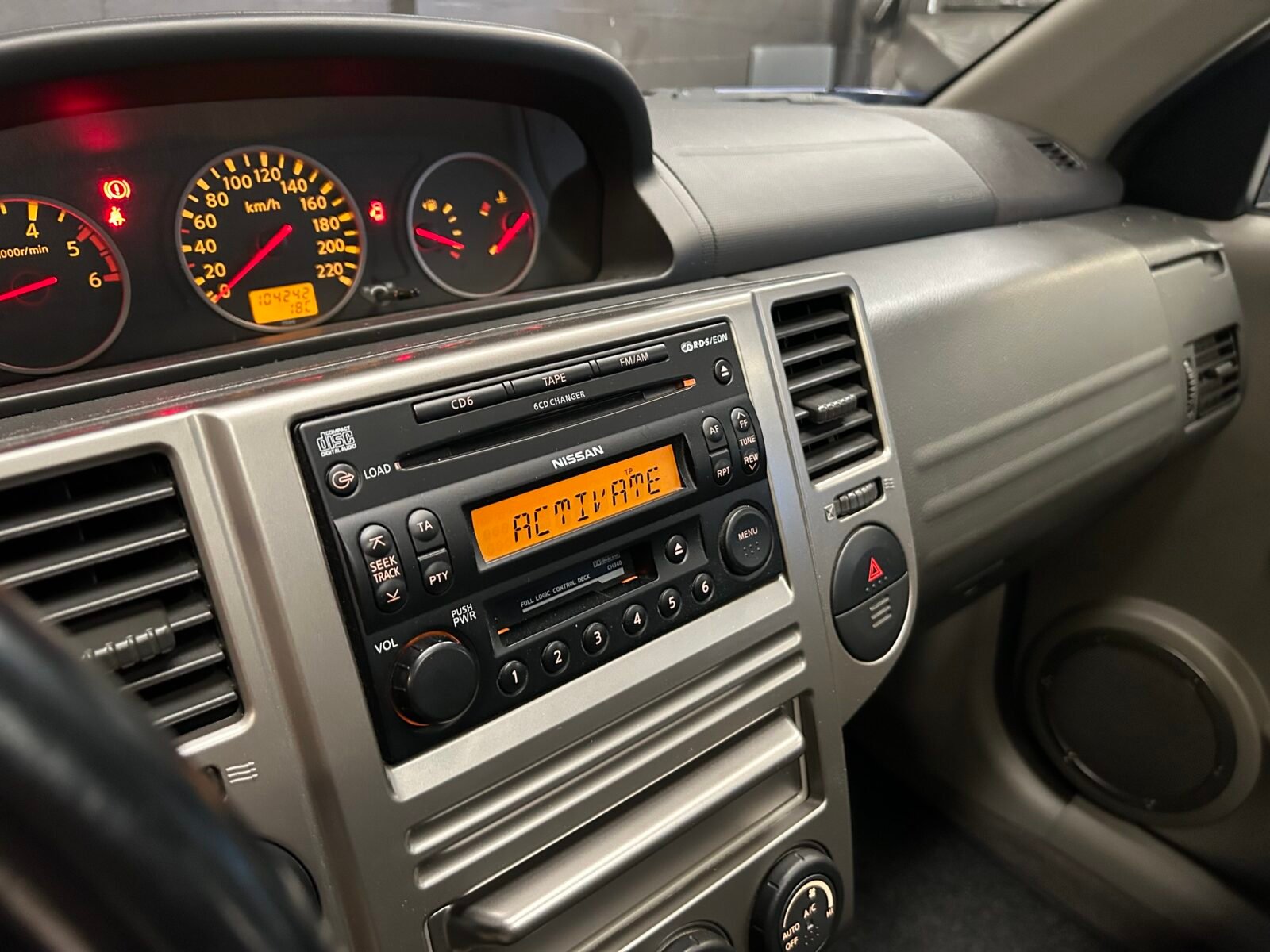 NISSAN X-TRAIL 2.2 DCI ELEGANCE
