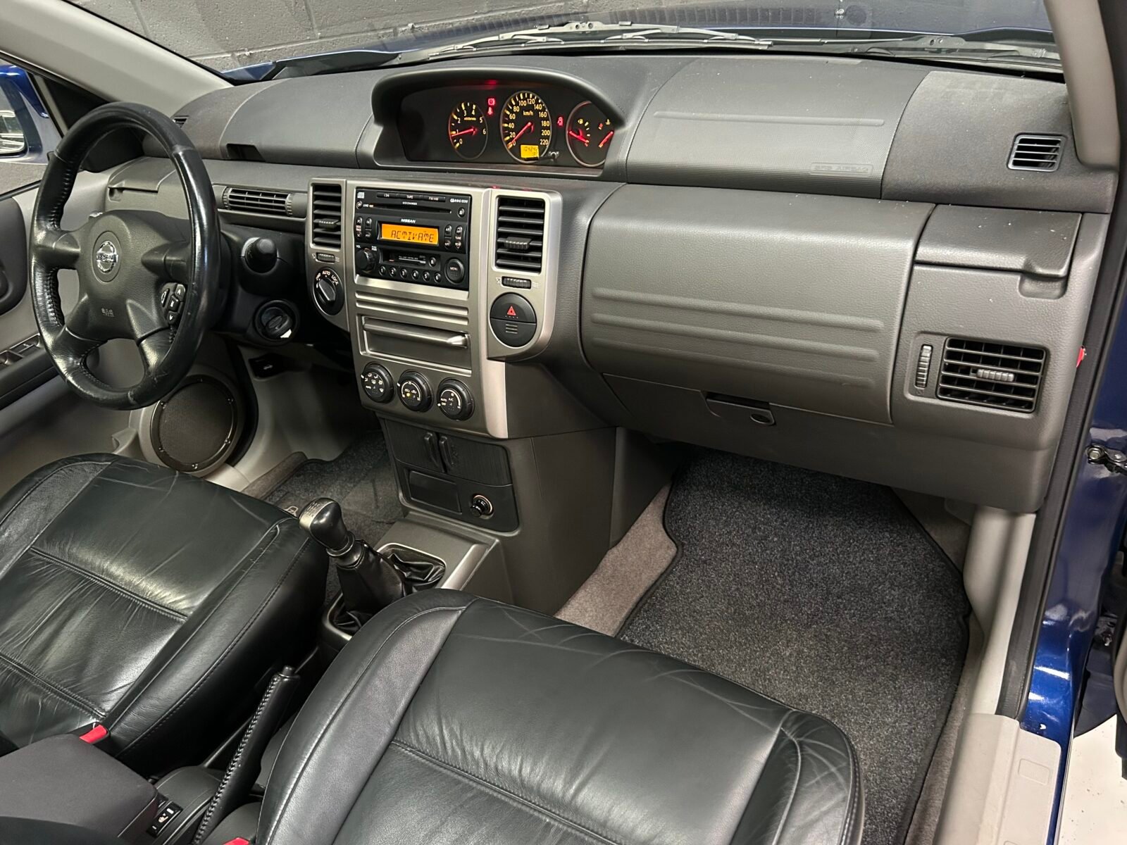 NISSAN X-TRAIL 2.2 DCI ELEGANCE