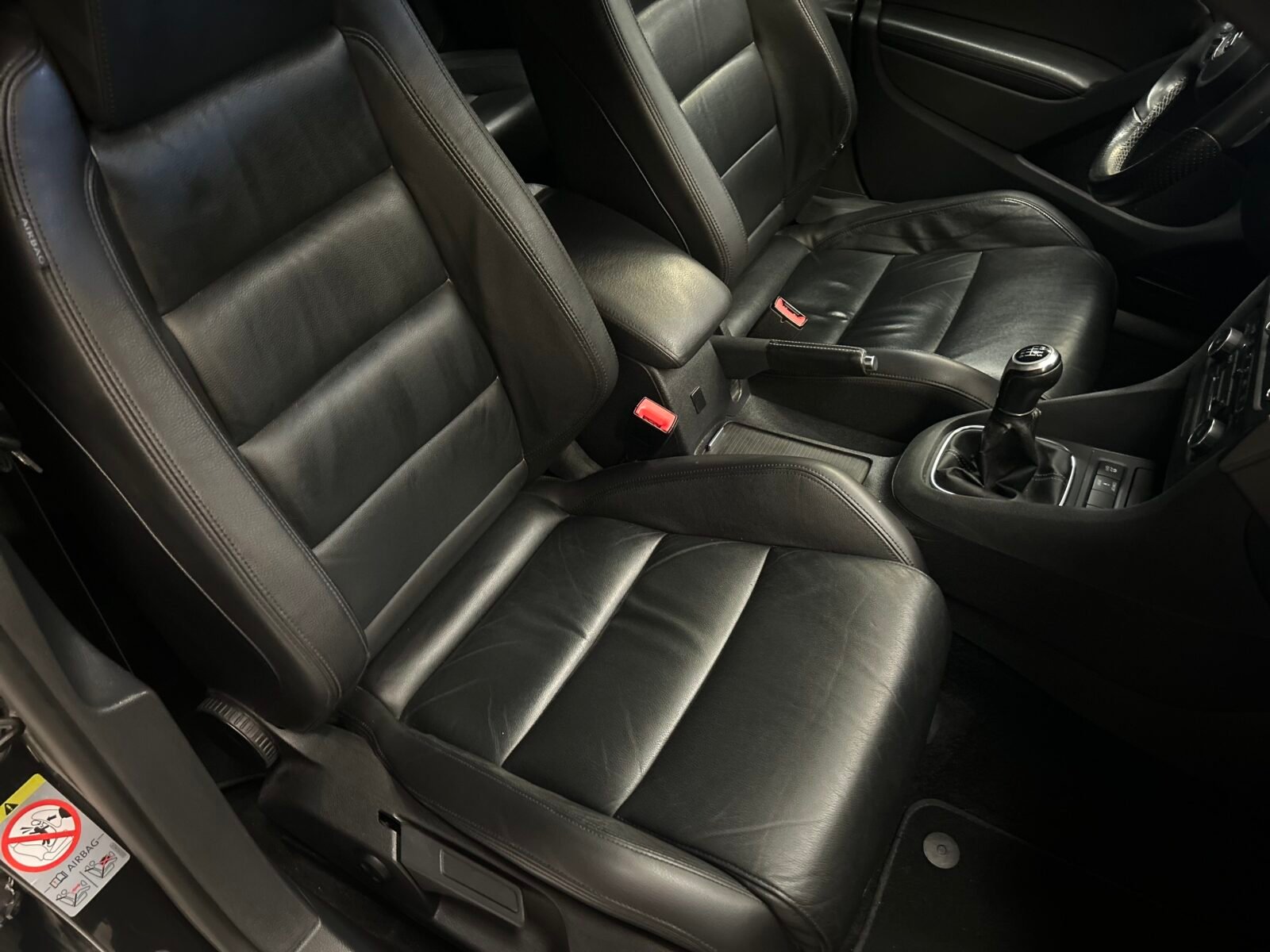 VOLKSWAGEN Golf VI 2.0 TDI GTD