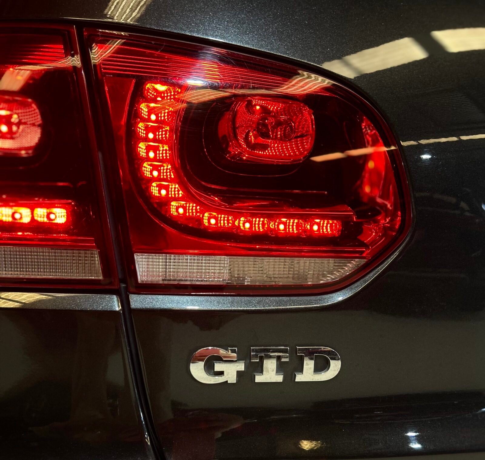 VOLKSWAGEN Golf VI 2.0 TDI GTD