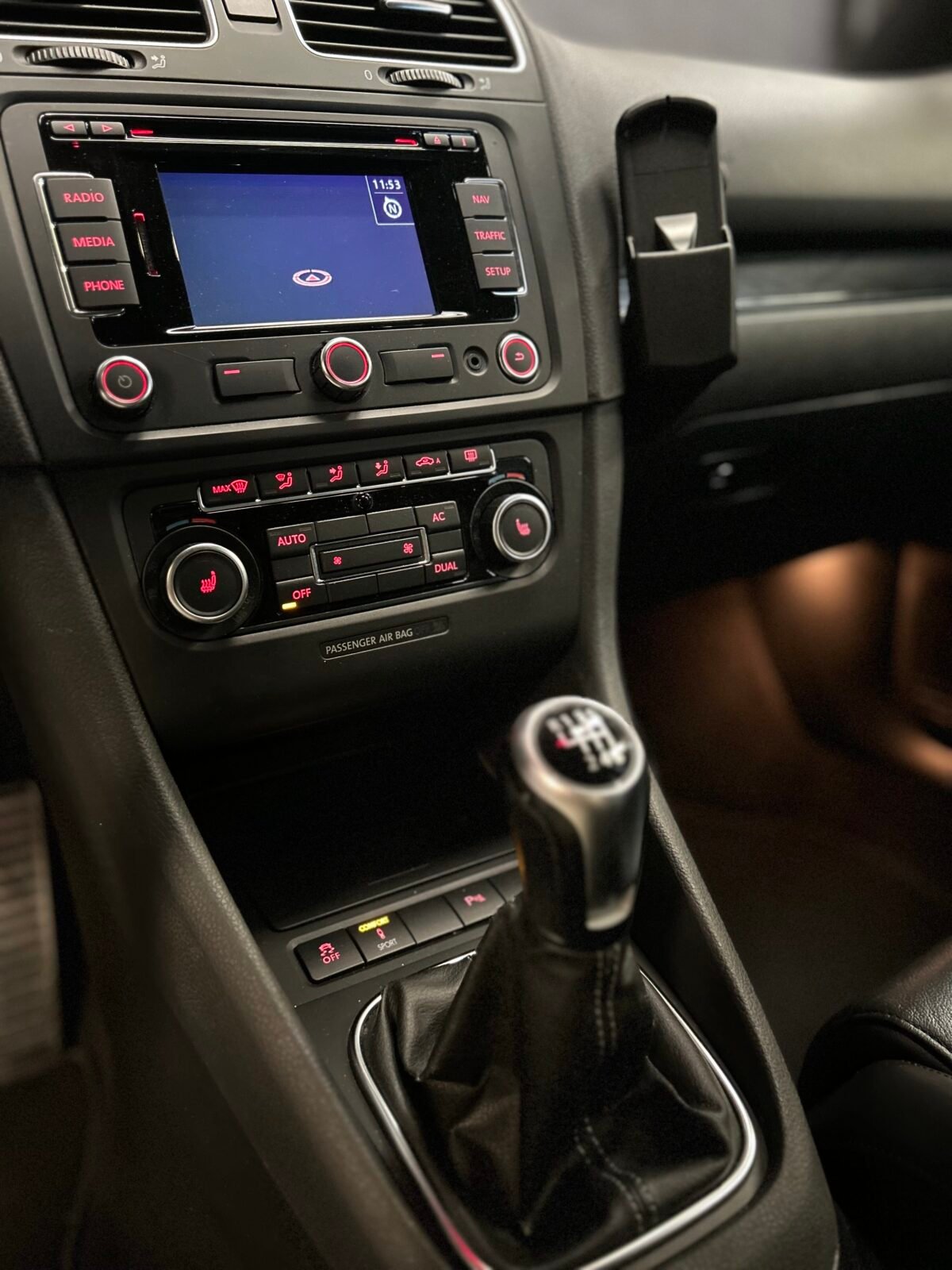 VOLKSWAGEN Golf VI 2.0 TDI GTD