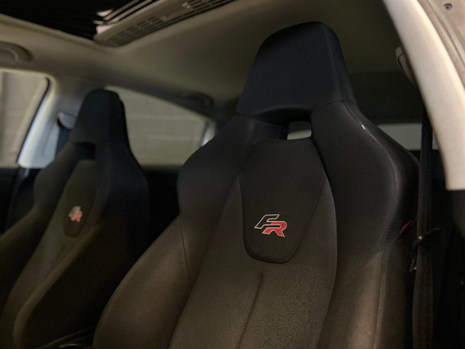 SEAT León 2.0 TDI FR1