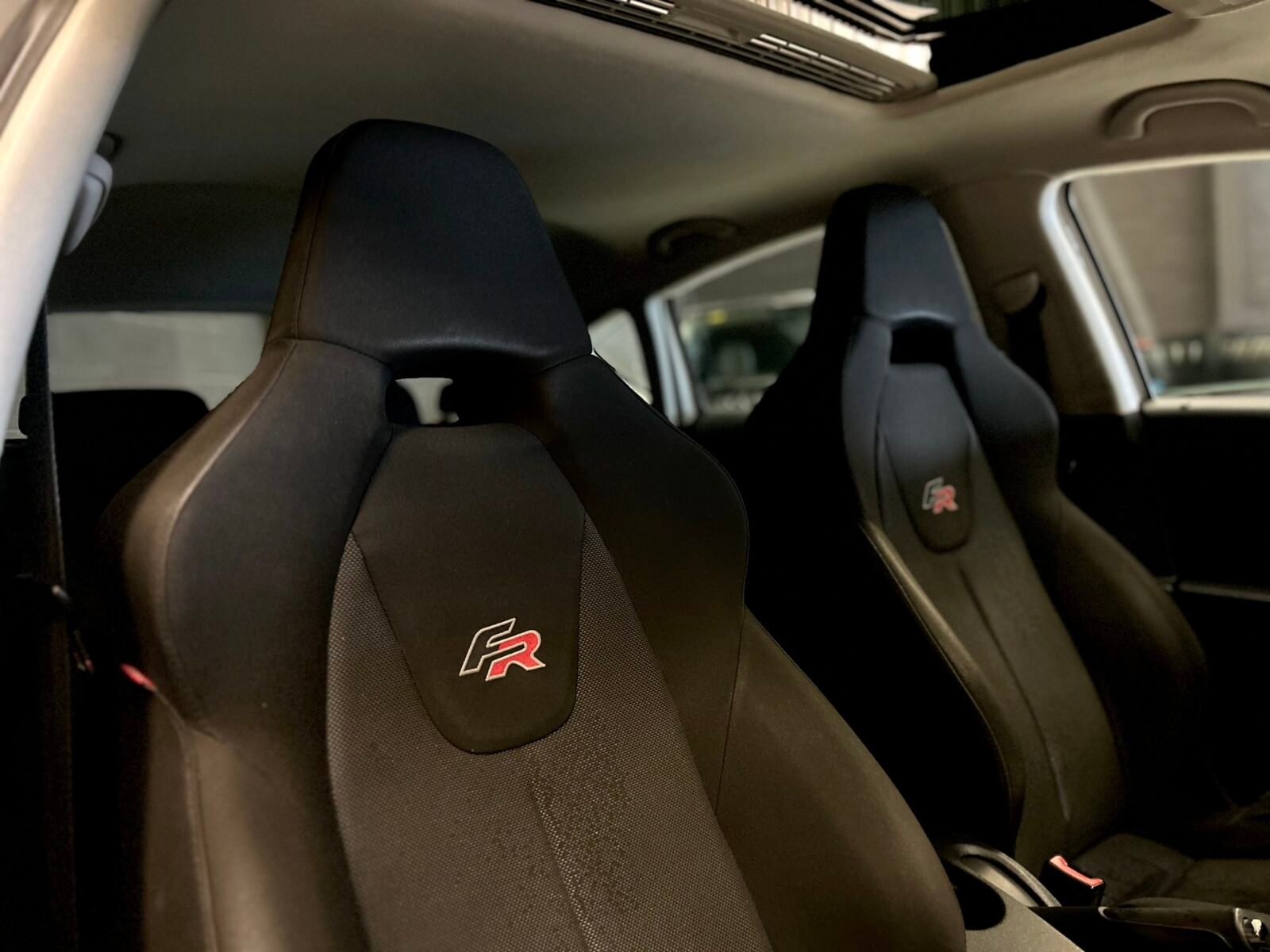 SEAT León 2.0 TDI FR1