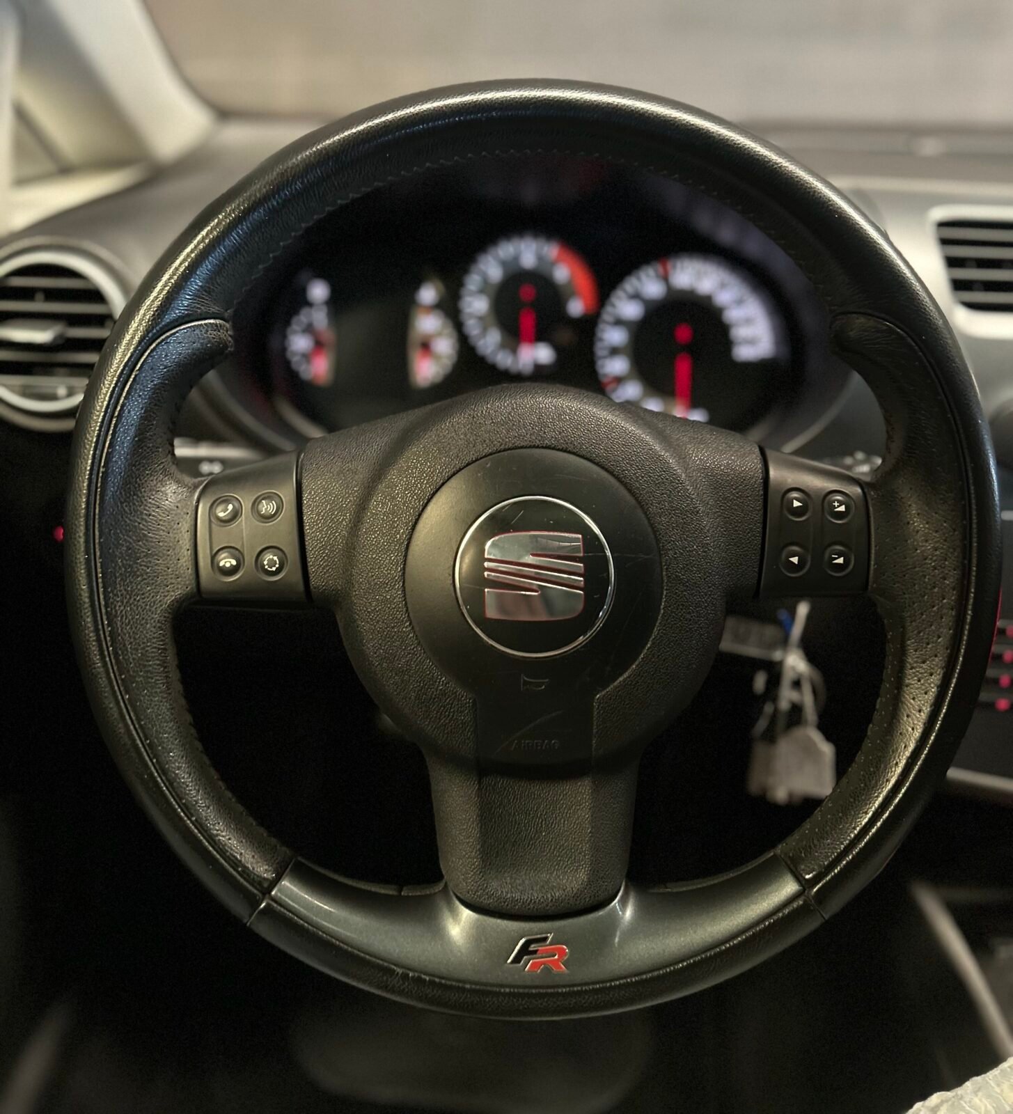 SEAT León 2.0 TDI FR1