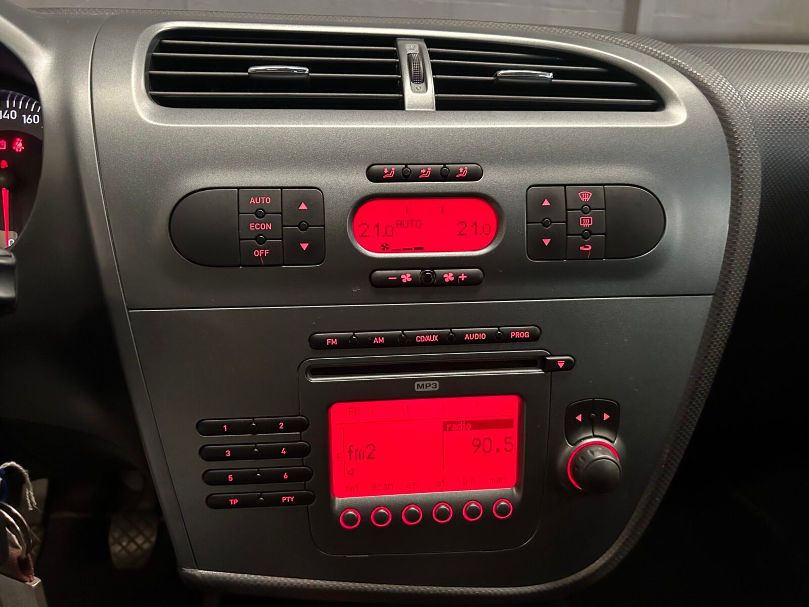 SEAT León 2.0 TDI FR1
