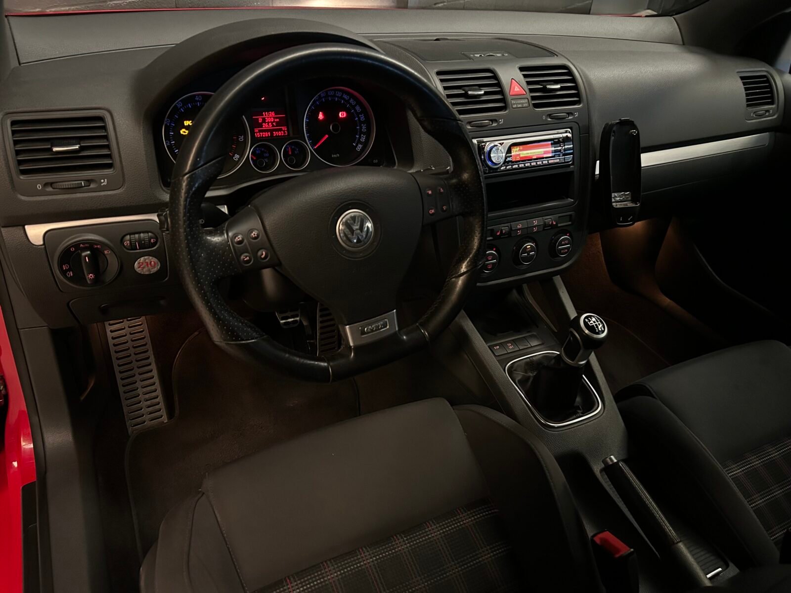VOLKSWAGEN Golf  V 2.0 TFSI GTI