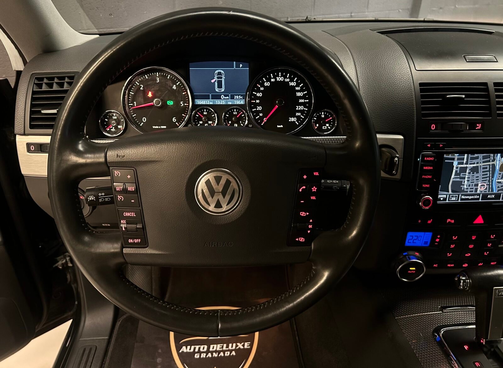 VOLKSWAGEN Touareg 3.0 V6