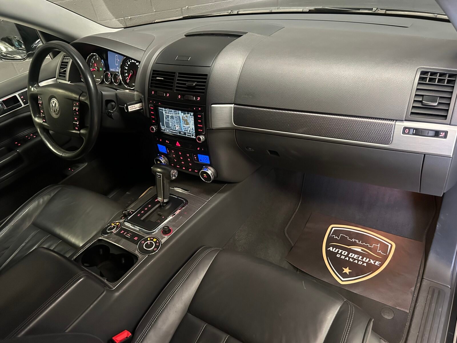 VOLKSWAGEN Touareg 3.0 V6