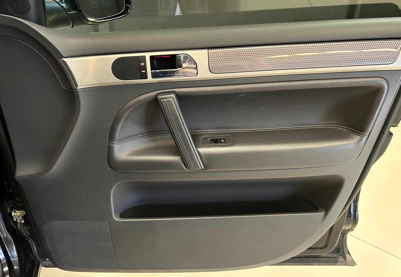 VOLKSWAGEN Touareg 3.0 V6