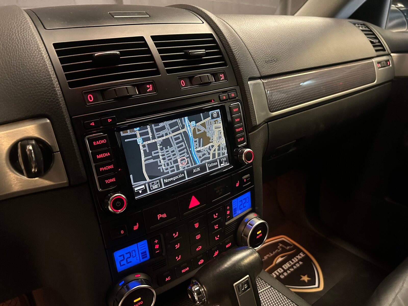 VOLKSWAGEN Touareg 3.0 V6