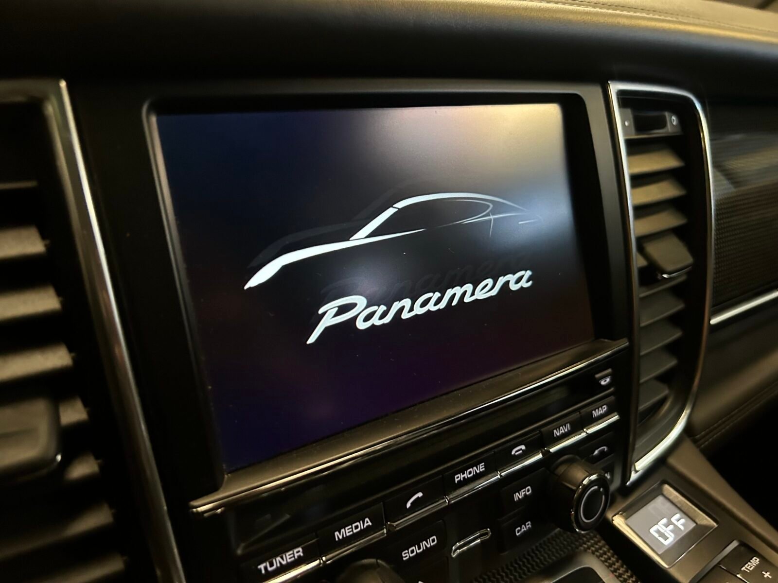 PORSCHE Panamera 3.0 DIESEL