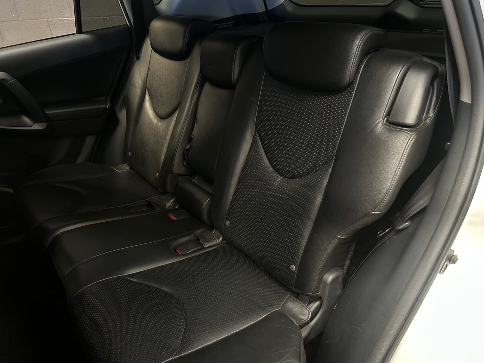 TOYOTA Rav4 2.2 D4d Executive 4x4