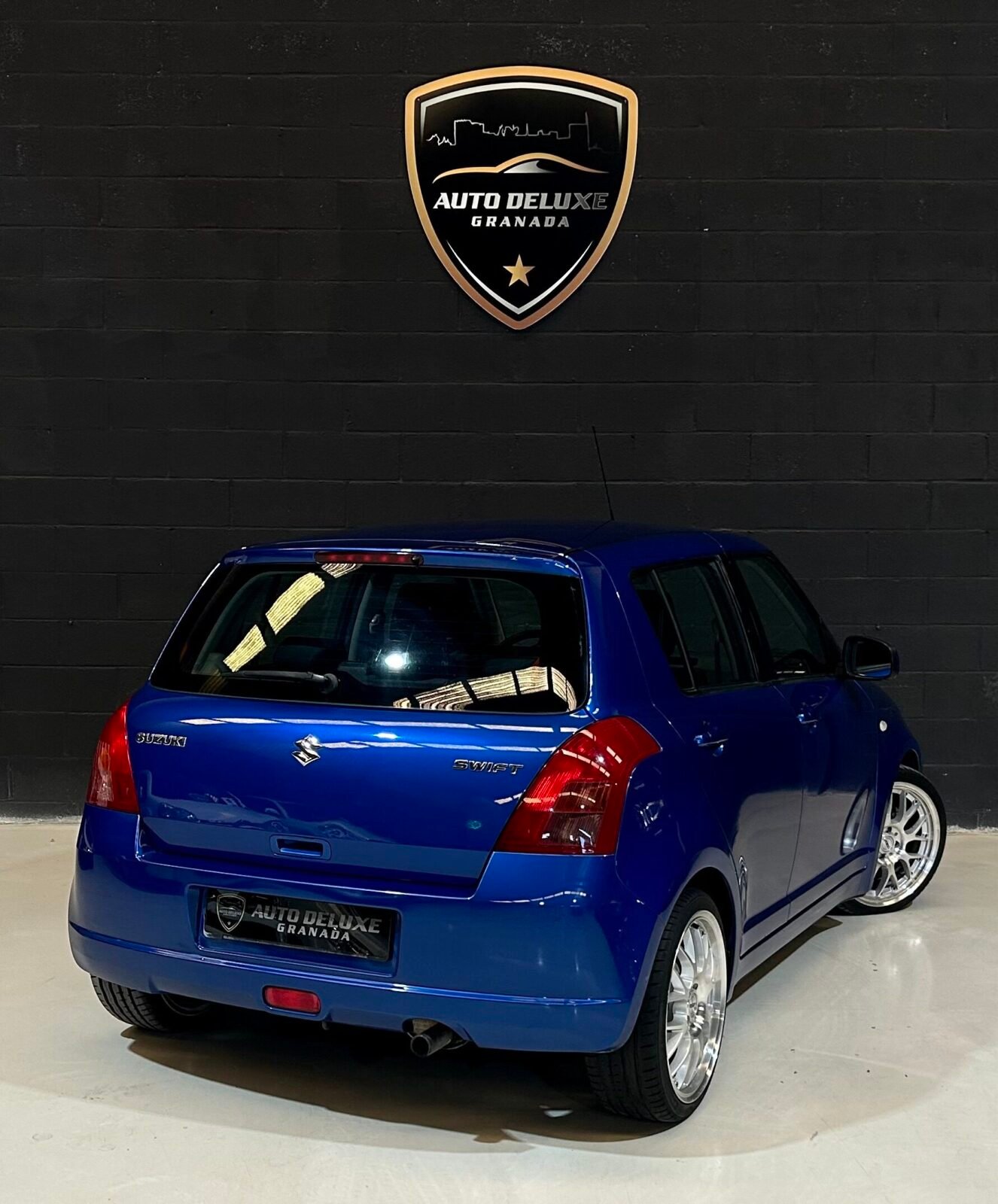 SUZUKI Swift 1.3