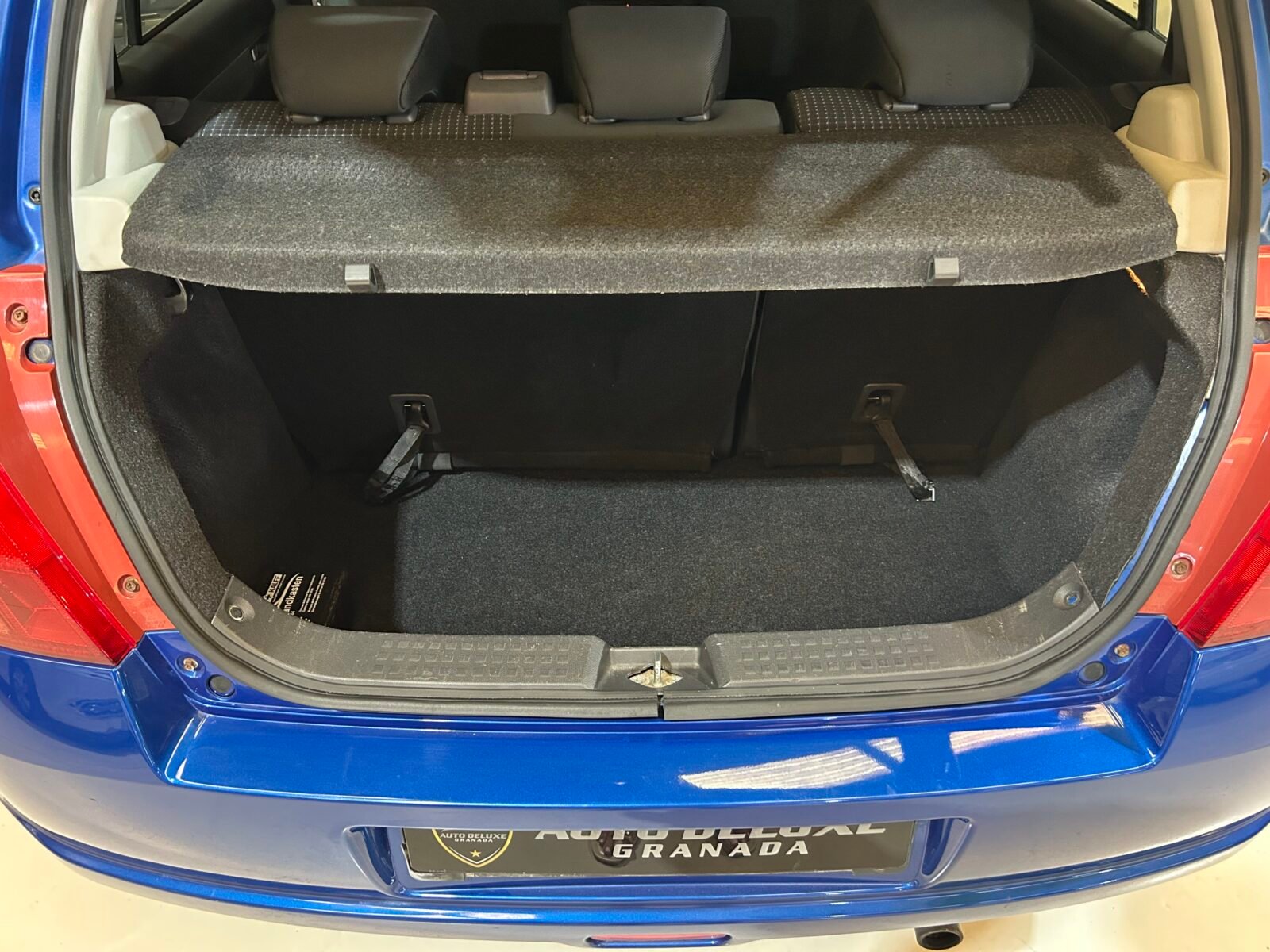 SUZUKI Swift 1.3