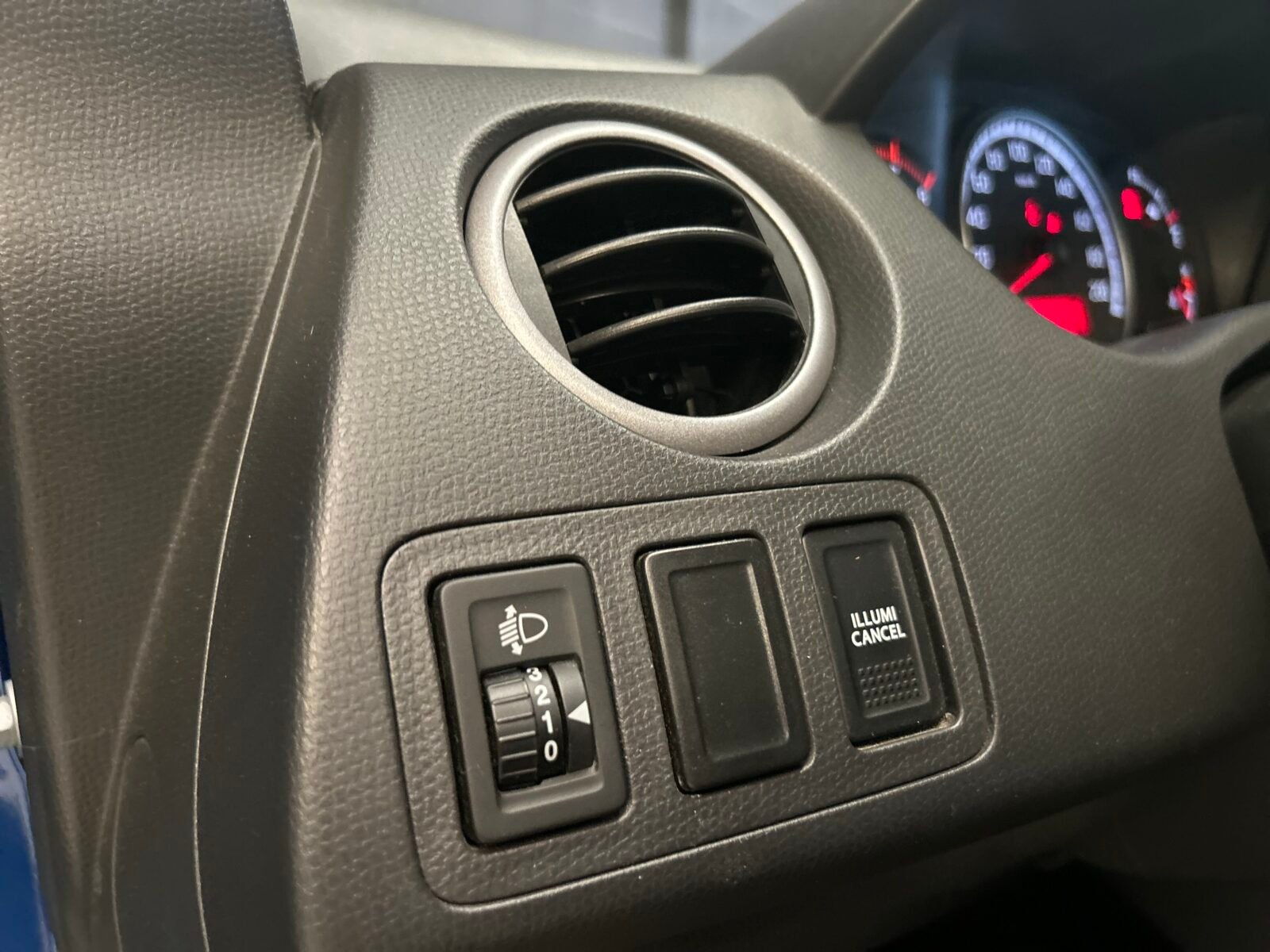 SUZUKI Swift 1.3