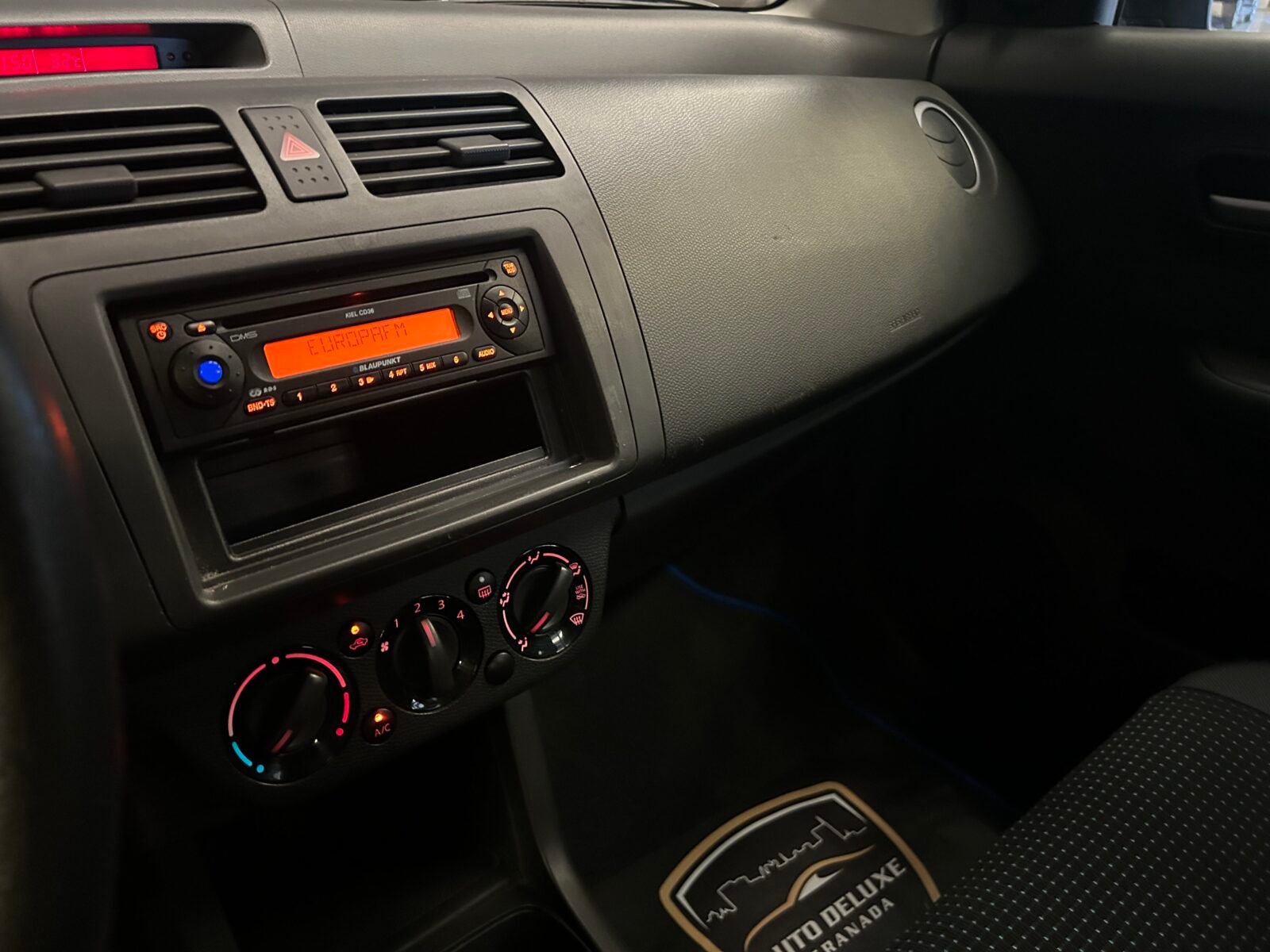 SUZUKI Swift 1.3