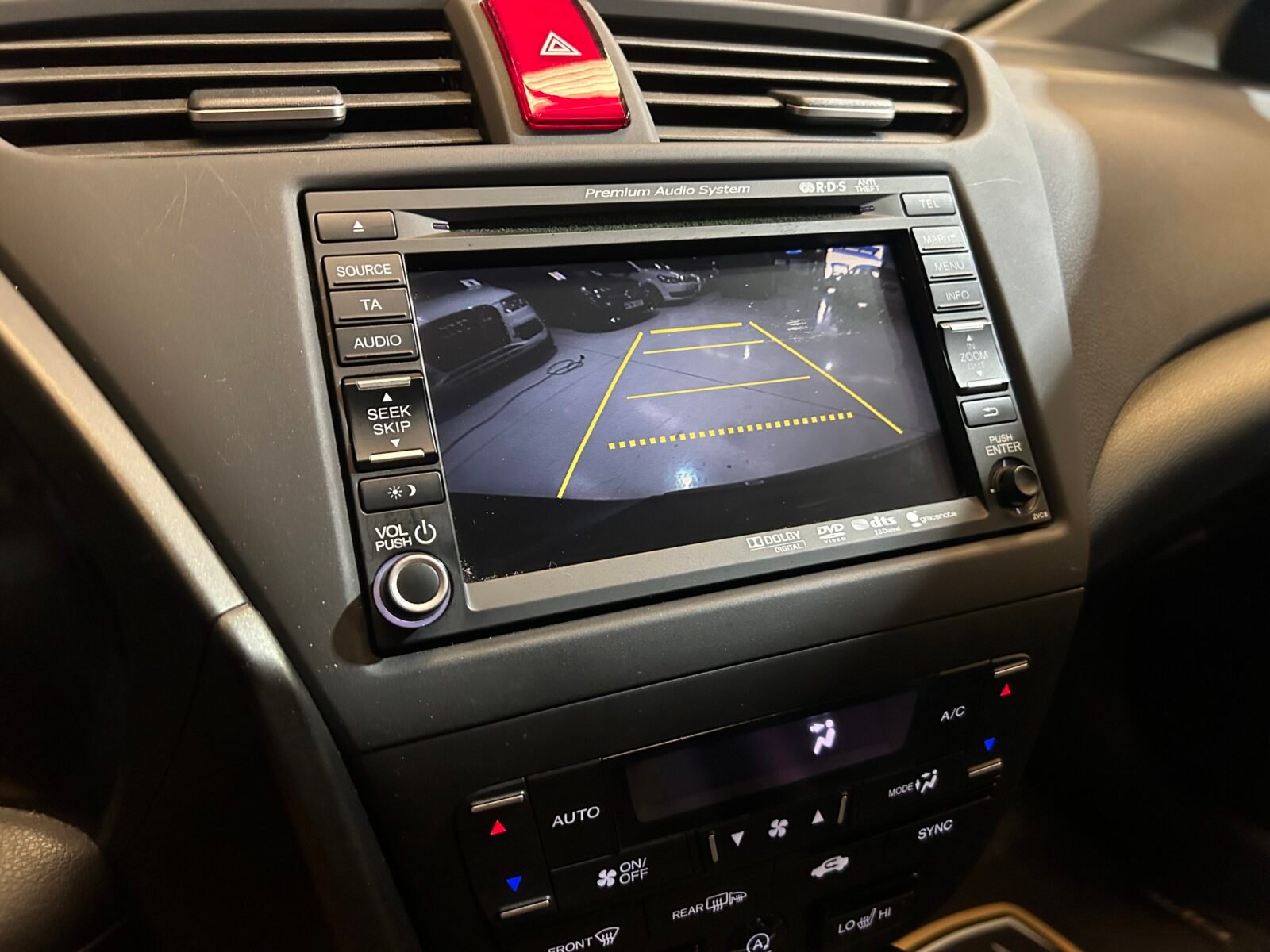 HONDA Civic 2.2 iDTEC EXECUTIVE NAVI 