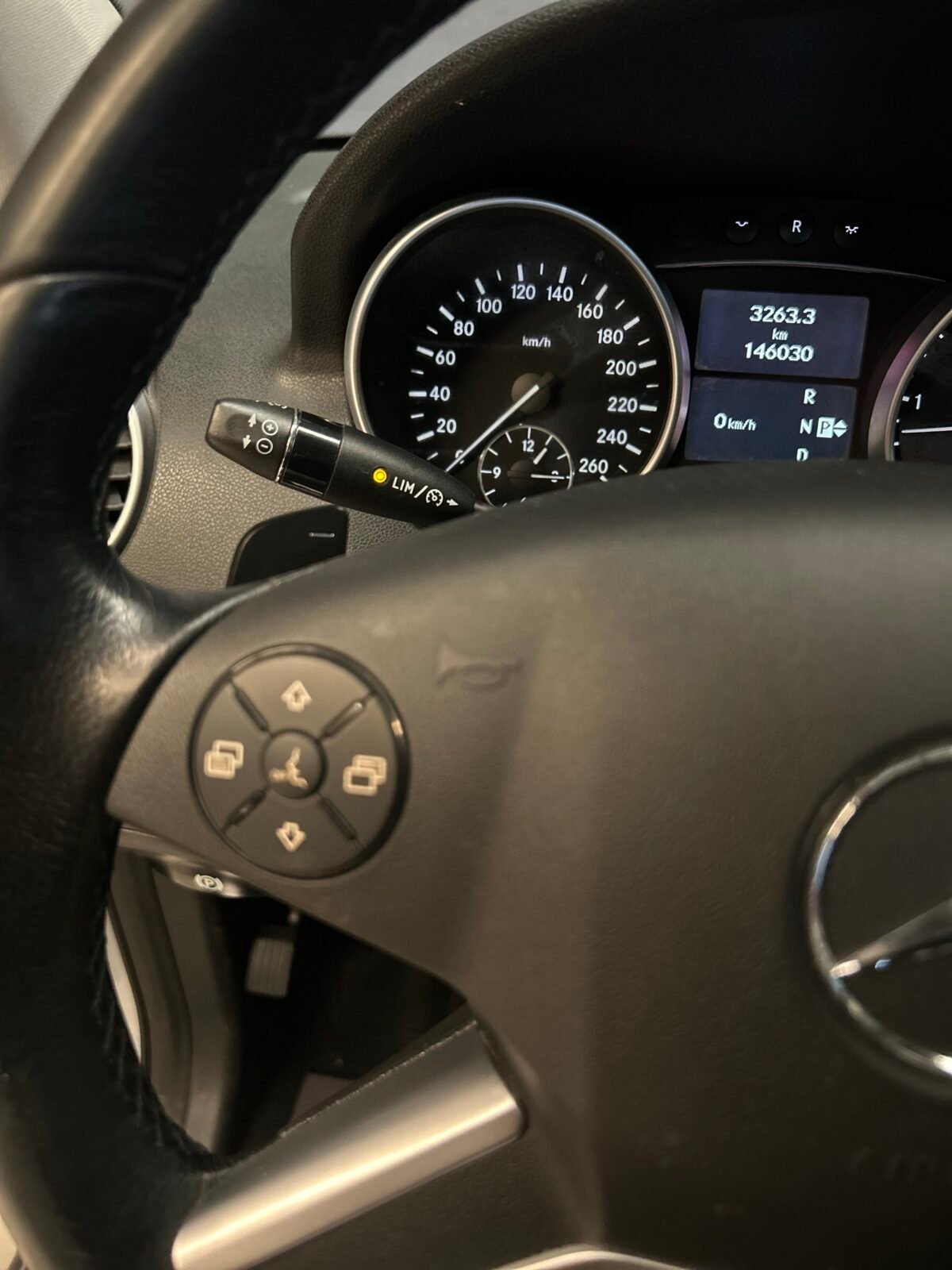 MERCEDES-BENZ Clase ML CLASE M ML 320 CDI