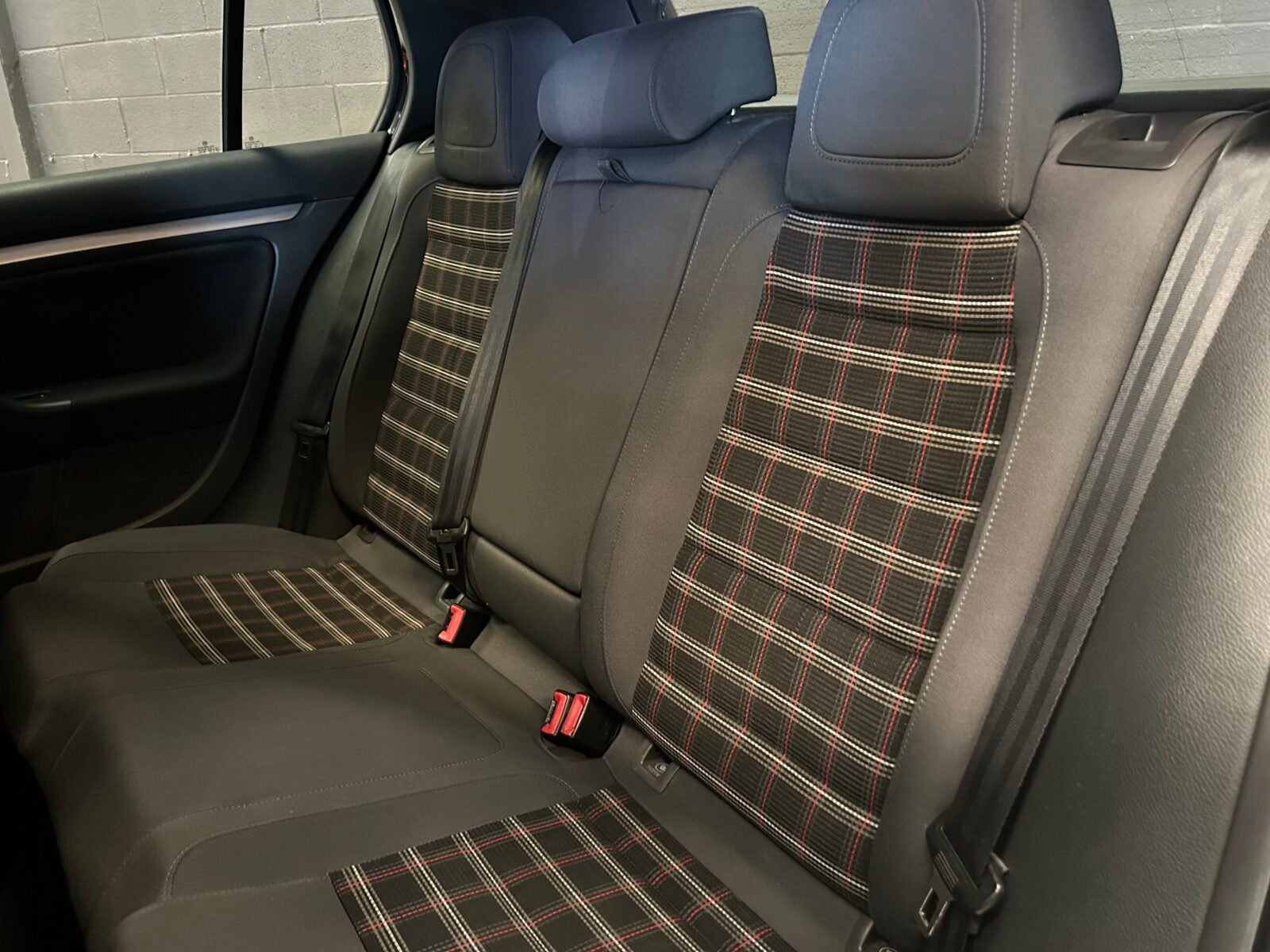 VOLKSWAGEN Golf V 2.0 TFSI GTI