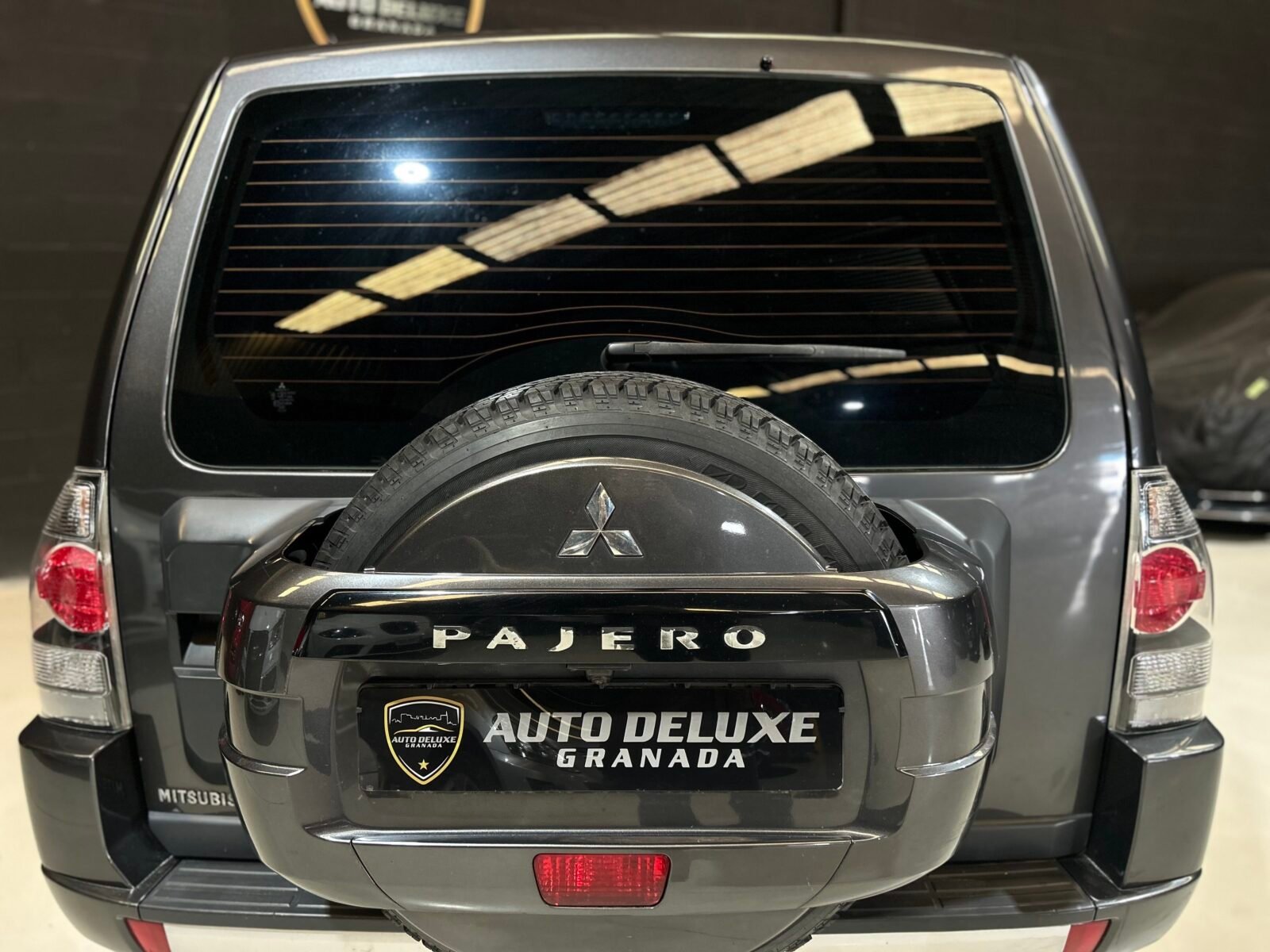 MITSUBISHI Montero 3.2 DI-D SPIRIT