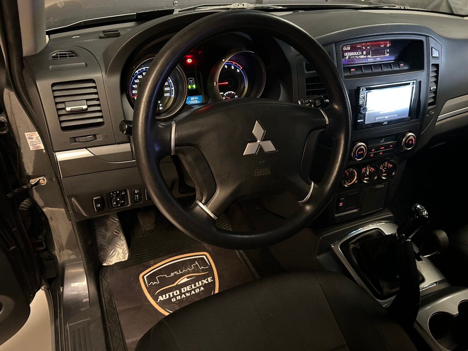 MITSUBISHI Montero 3.2 DI-D SPIRIT