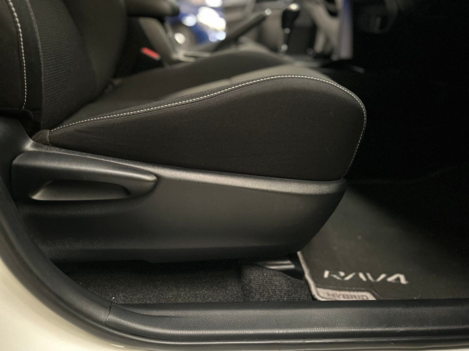 TOYOTA Rav4 2.5 HYBRID EDITION S